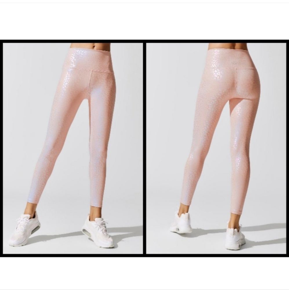 NWT Beyond Yoga Leggings